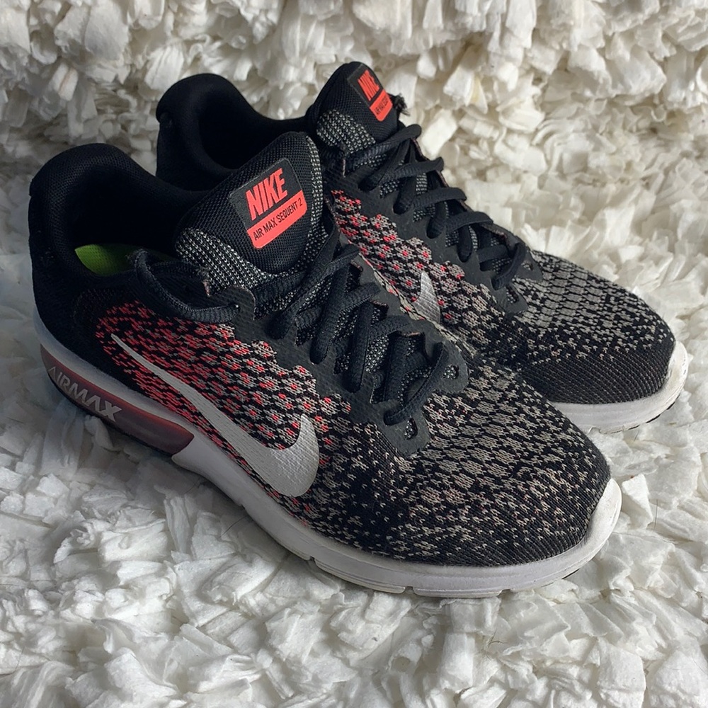 Nike AirMax size 7